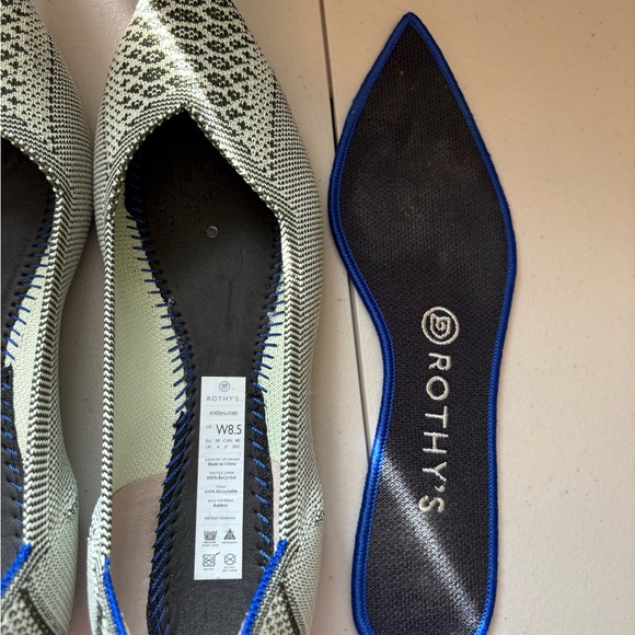 Rothys The Point Pistachio Python Green Snake Size 8.5 - Picture 8 of 9